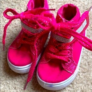 🌟10/$10 toddler girl size 5 sneakers high top